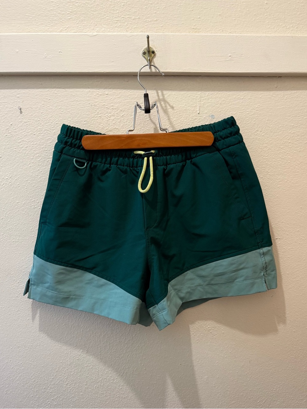 Old Navy Green Go H20 Shorts